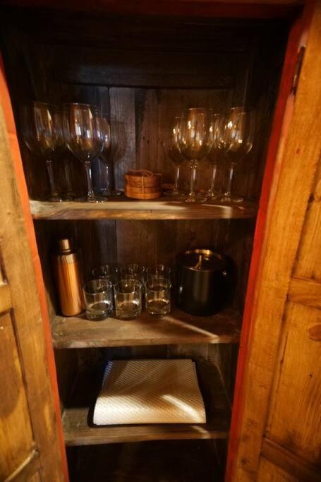 Enchanted Casita With Private Outdoor Hot Tub And Patio, Near Santa Fe Plaza, Sleeps 4 With Free Parking Bagian luar foto